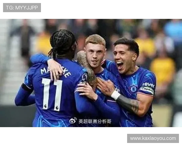 切尔西与热刺激战正酣 双方剑拔弩张争夺英超前三名席位