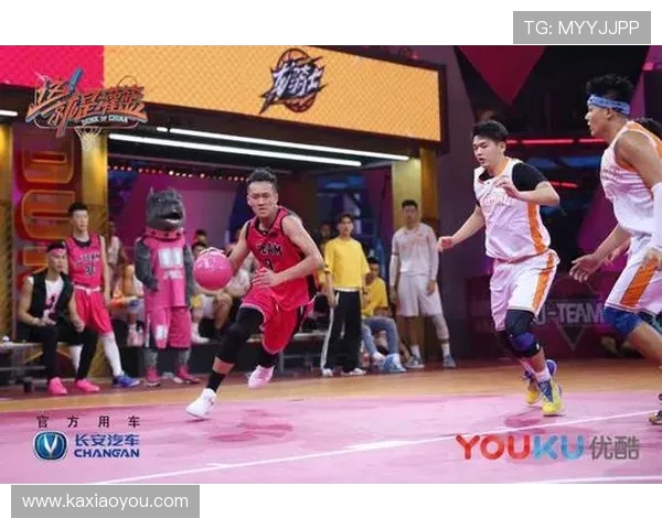 篮球点燃青春梦想描绘拼搏激情展现团队力量与永不言弃精神