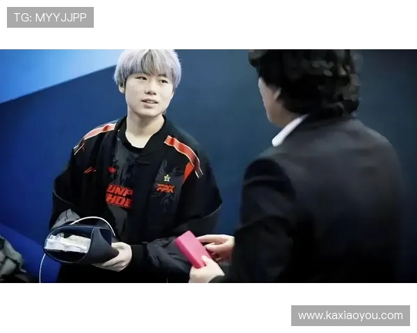 FPX在CSGO状态排名中创下新高引发电竞圈热议