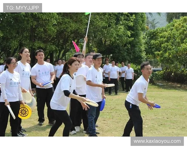 南京飞盘队状态变革引发热议探索飞盘运动的崛起与发展 南京飞盘队状态变革引发热议探索飞盘运动的崛起与发展