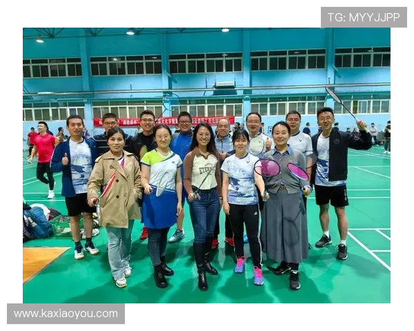 成都羽毛球队奋勇拼搏的成长之路与辉煌成就揭秘