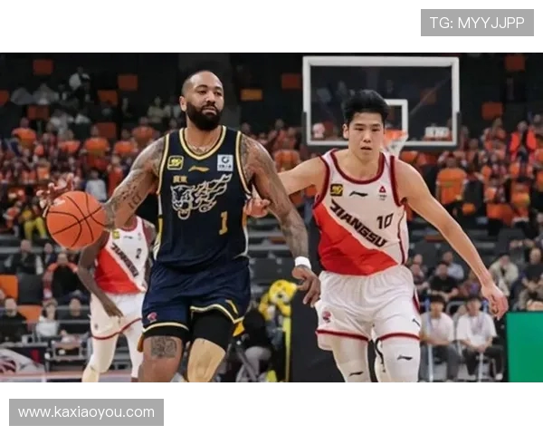 2014至2015赛季辽宁队与广东队的巅峰对决回顾与分析