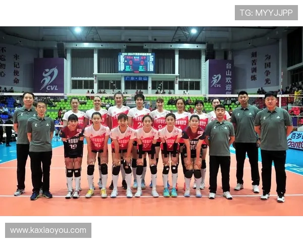 四川女排迎战辽宁女排决战赛场展现巾帼风采与竞技魅力